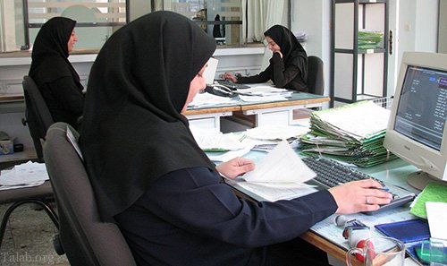 معرفی شغل های رشته کامپیوتر برای خانم ها در ایران و خارج از کشور و بررسی بازار کار و پردرآمدترین مشاغل کامپیوتری برای زنان و روش جستجوی شغل و ثبت رزومه برای بانوان علاقمند به کار در زمینه علوم رایانه و فناوری اطلاعات IT