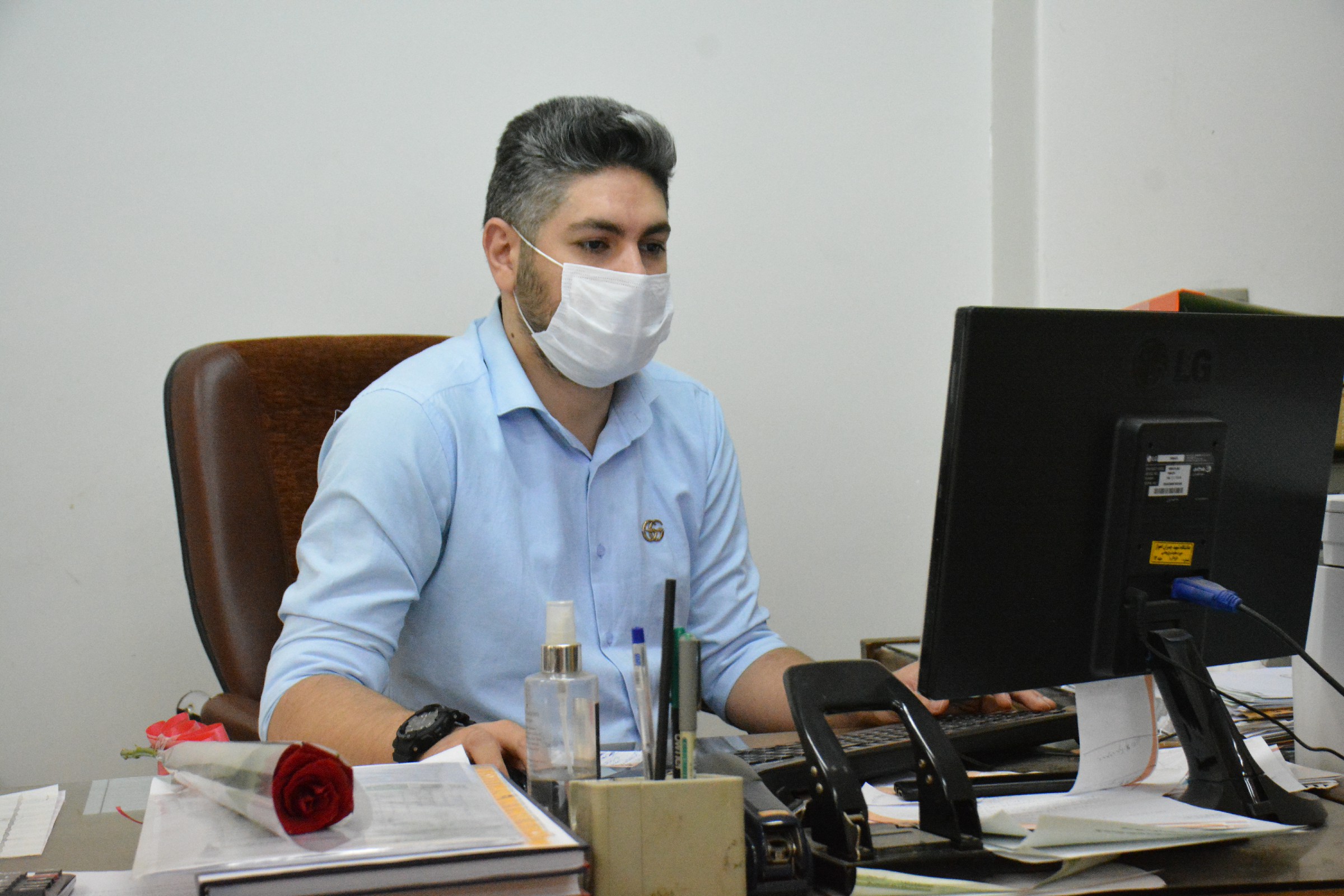 فهرستی از فرصت های شغلی امروز مربوط به استخدام کارمند اداری آشنا به امور کامپیوتر و شبکه برای متقاضیان کار با جستجوی سریع در سایت کاریابی آنلاین مشاغل کامپیوتری