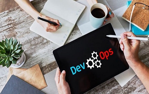چنانچه می خواهید به عنوان متخصص نگهداری سیستم و کارشناس DevOps استخدام شوید لازم است تا از مهارت های تخصصی زیر برخوردار باشید تا بتوانید نظر کارفرما را جلب نمایید.