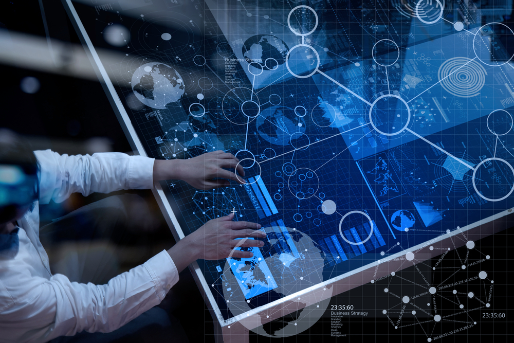 وظایف نیروی متخصص Big Data در شرکت ها و سازمان های مختلف طراحی راه حل های تحلیل داده در تکنولوژی های کلان داده است که عموماً شامل موارد زیر می گردد.